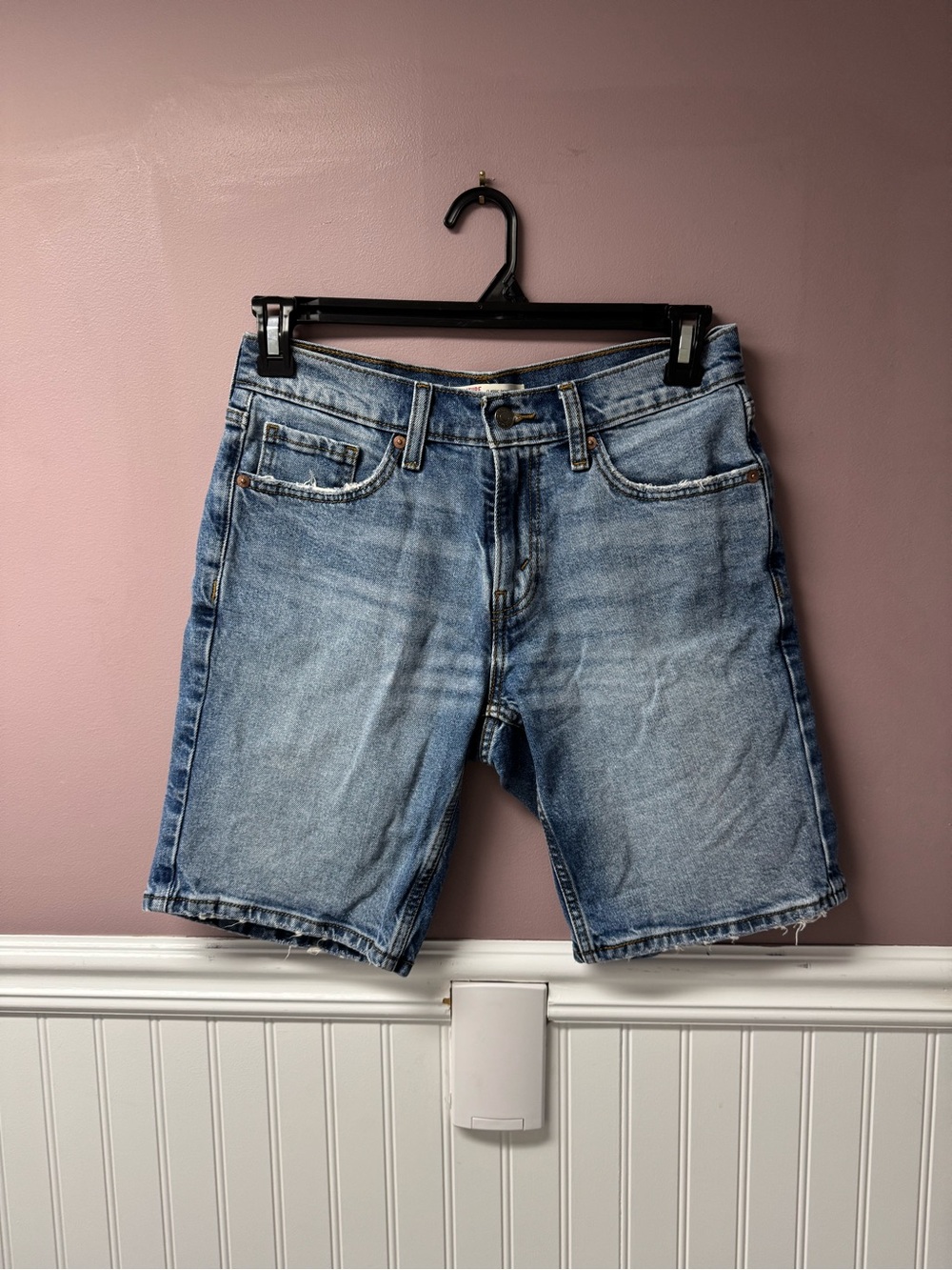 NWOT  Levi’s Blue Denim Shorts